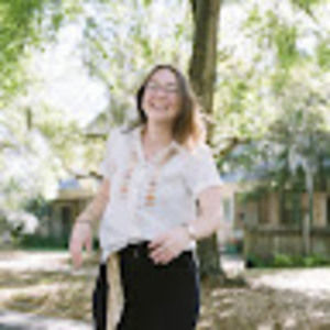 Meet your Posher, Abigail